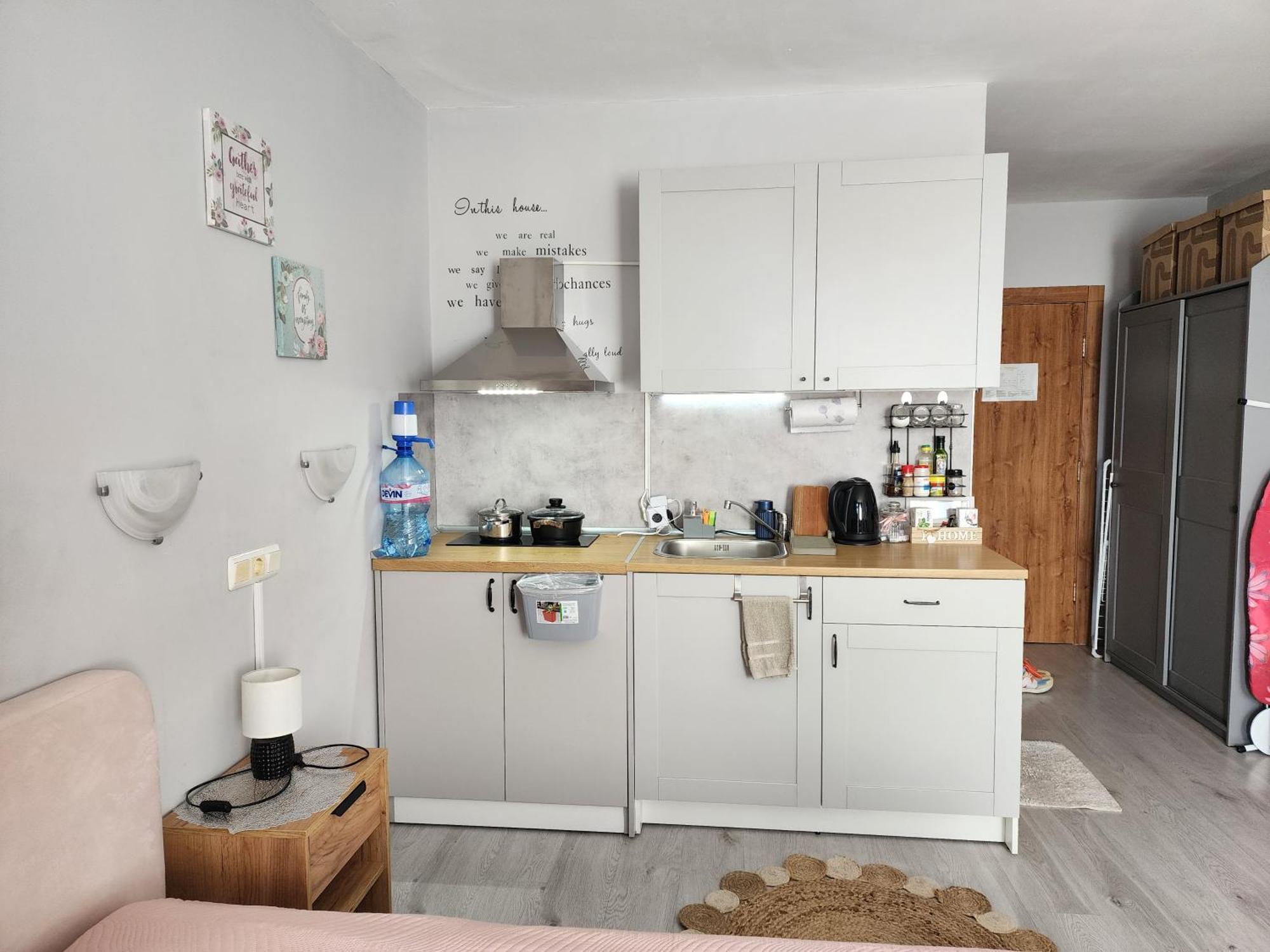 Joy Apartment Slântsjev Brjag Eksteriør bilde
